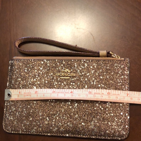 Coach wristlet - Picture 5 of 5